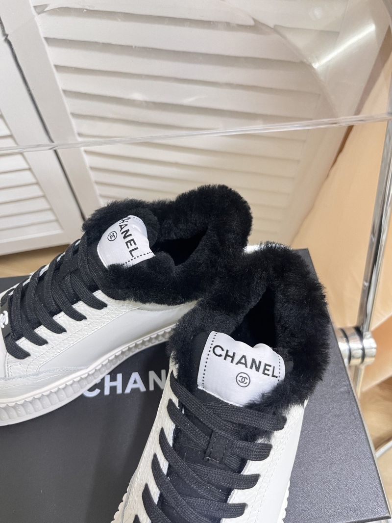 Ch**el sport shoes